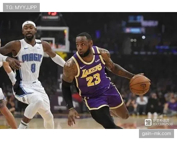 萨拉戈萨新赛季阵容揭晓，关键球员表现引发广泛关注